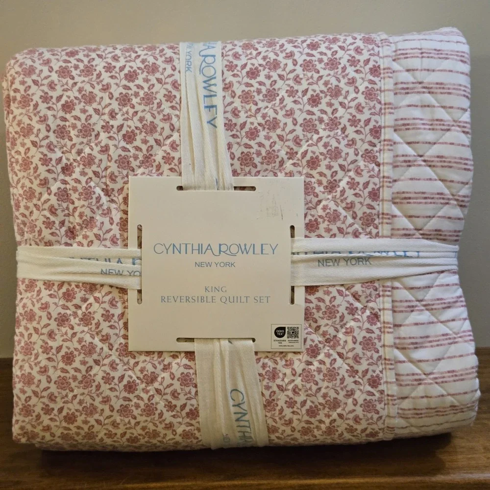 Cynthia Rowley King Pink Floral Striped Reversible Quilt Set Bedding With Shams